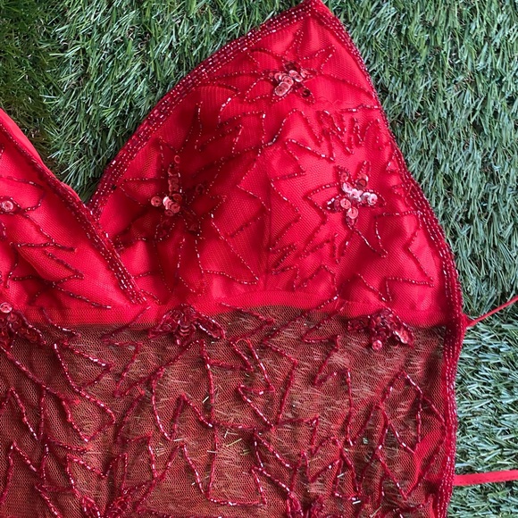 Red Y2K beaded top - Picture 4 of 11